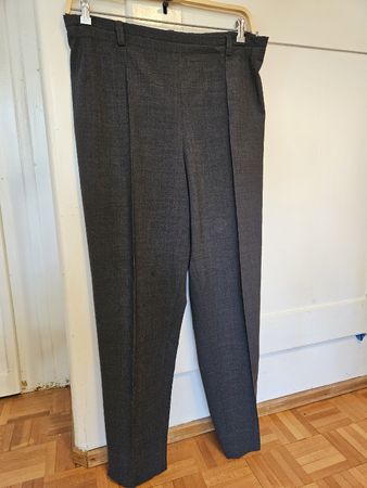 Bundfaltenhose Basman grau guter Zustand