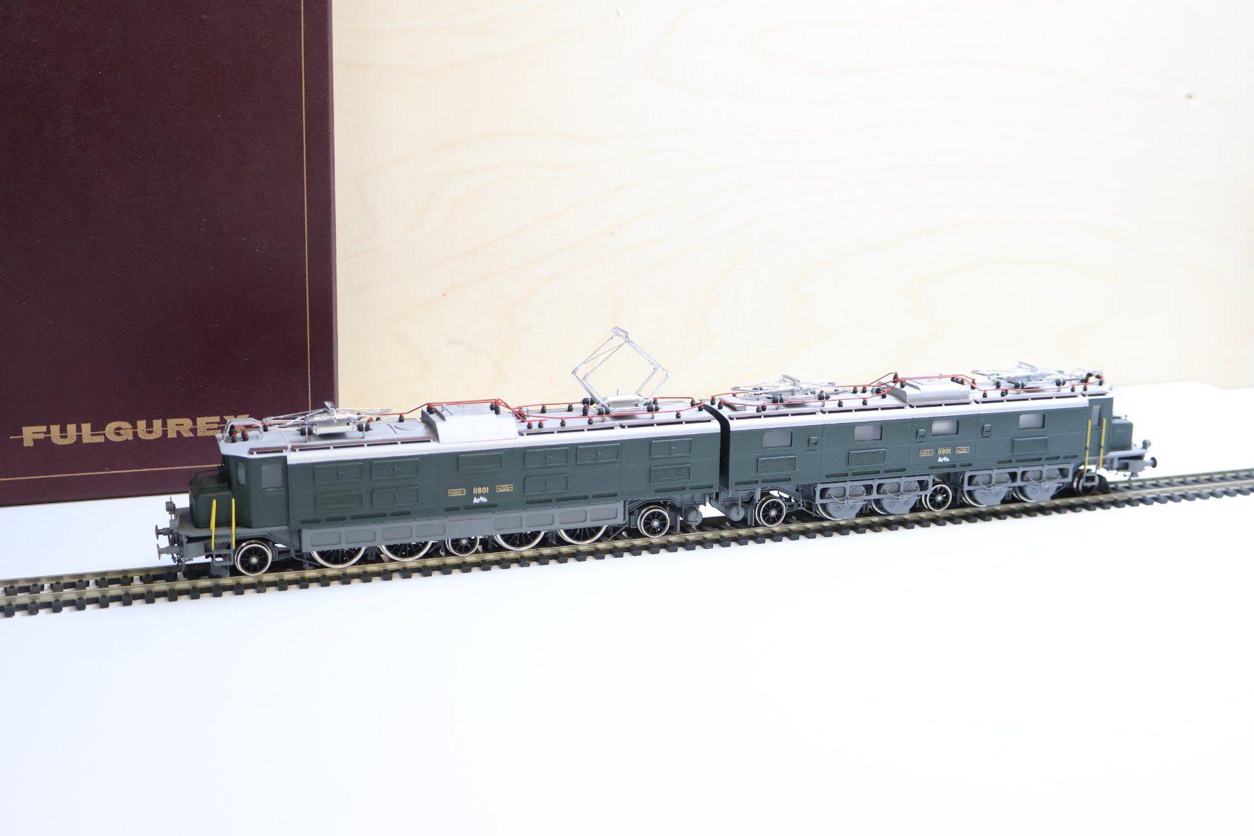 Fulgurex Modellini di ferrovie: Fulgurex SBB Ae 8/14 Gotthard E-Lok H0 DC - Messing – Usato da Winterthur venduto da Monstera 4
