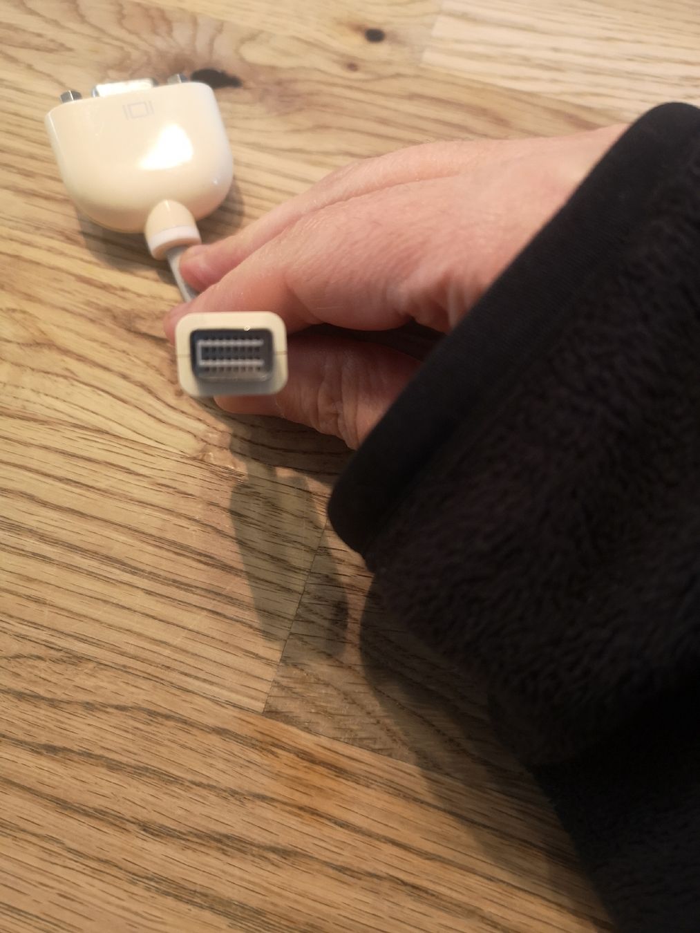 Apple Unità & Adattatore: Apple DisplayPort to VGA Adapter – Usato da Forch venduto da Hakyboss 2
