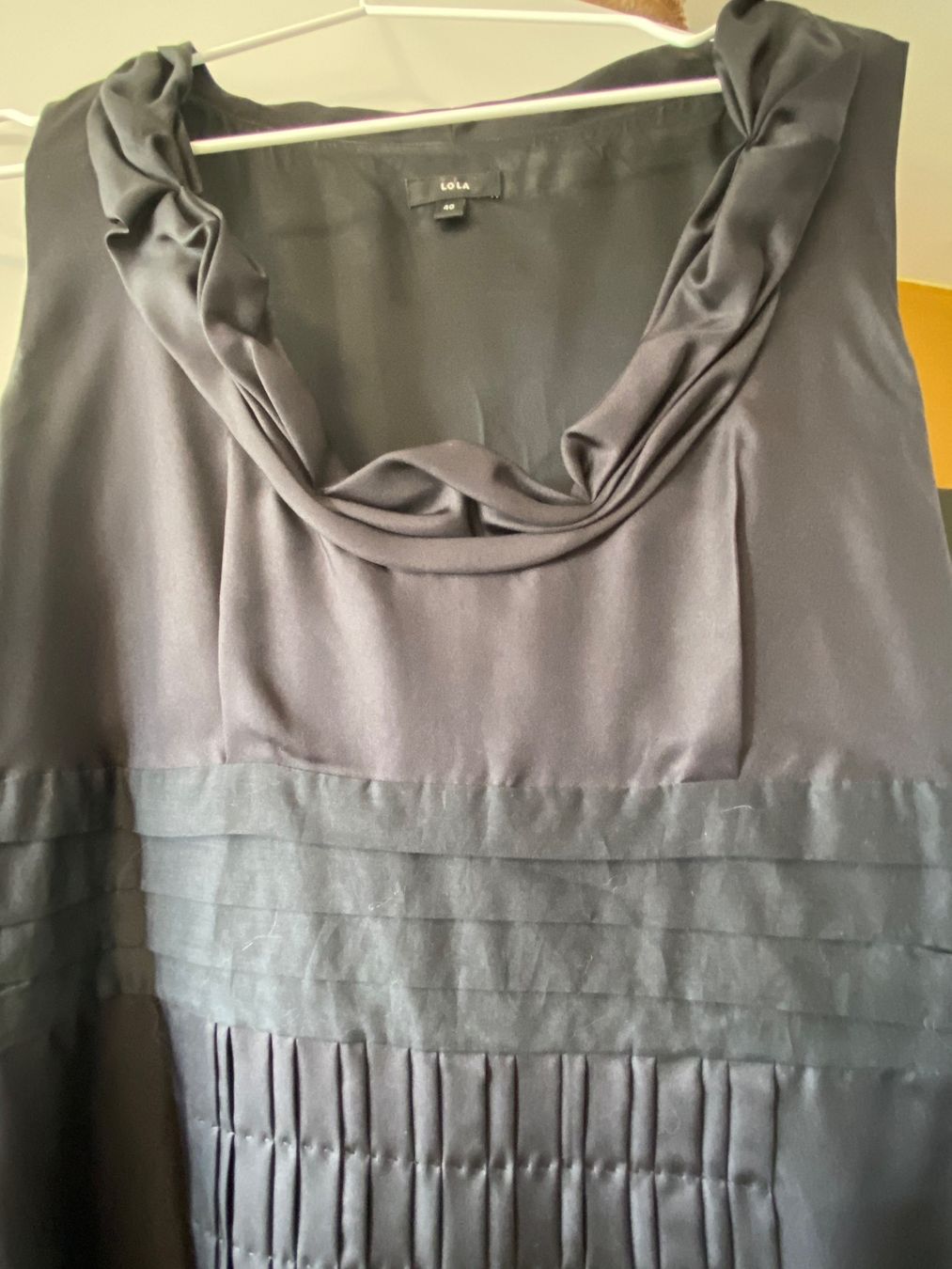 Vestiti: Robe LOLA 40 100% SILK – Usato da Epalinges venduto da madeleine05 1