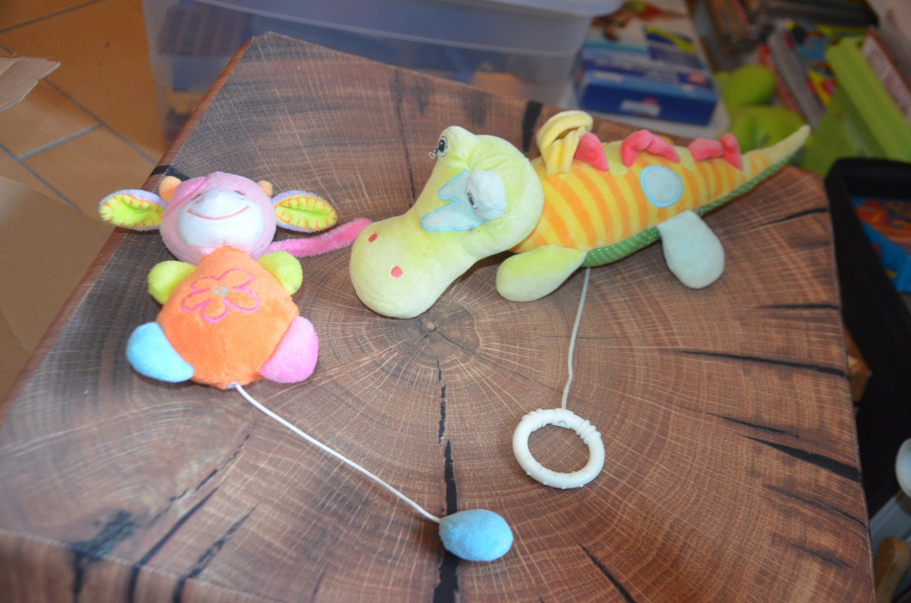 Spielzeuge: BABY SPIEL PAKET - MIT 2 CARILLON – Gebraucht aus Chiasso von Dolly015 1