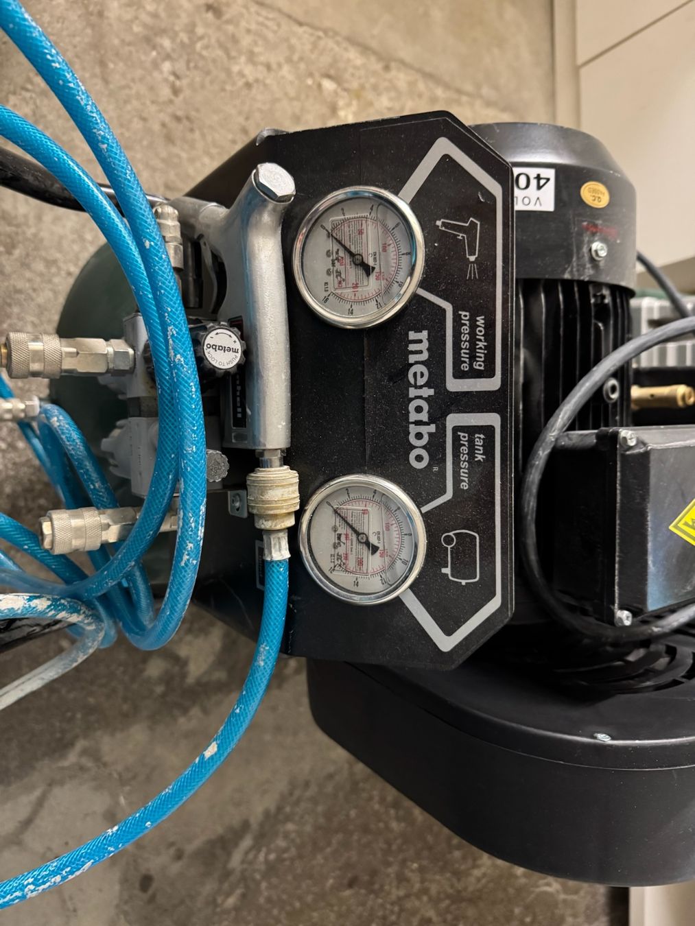 Metabo Compresseurs: Metabo Kompressor mit Sandstrahler unFarbspritzpistole – Neuf (Voir description) à Zürich par HallohierEva 3