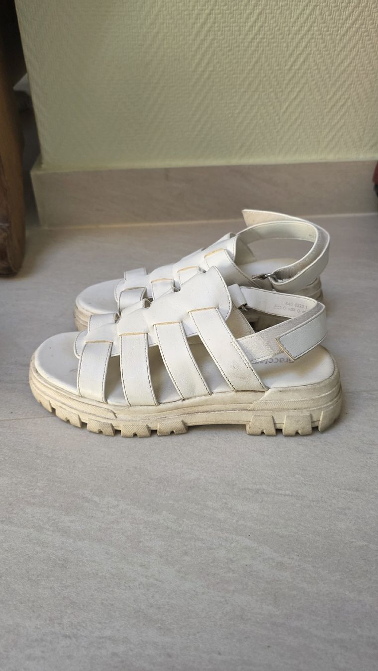 Graceland Scarpe per ragazze: sandale – Usato da Fontainemelon venduto da ale_b865
