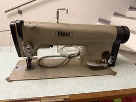Pfaff 467 Nägmaschiene