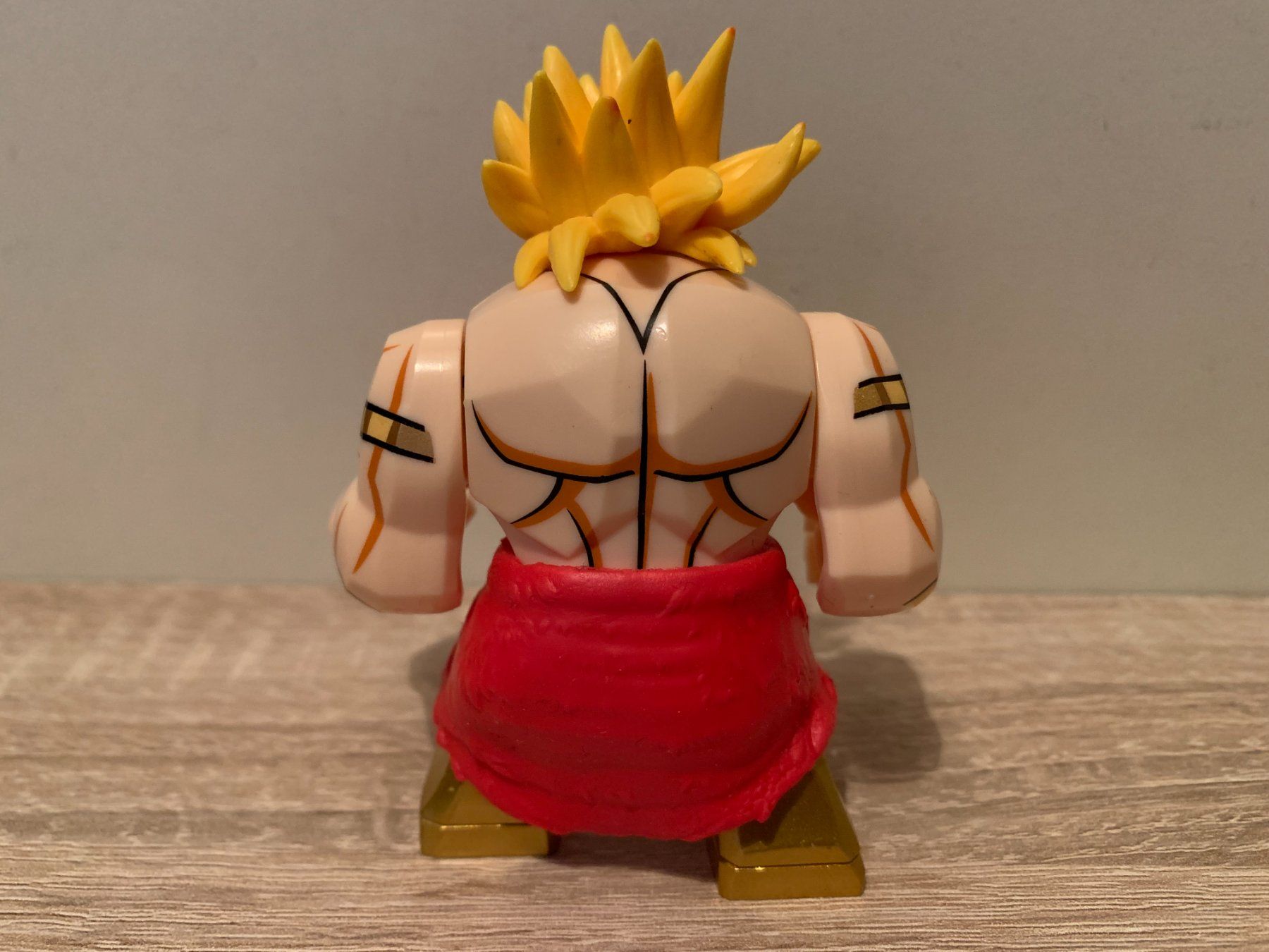 Baukästen: Dragon Ball Z Minifigur Broly – Gebraucht aus Basel von Don-Angel 3