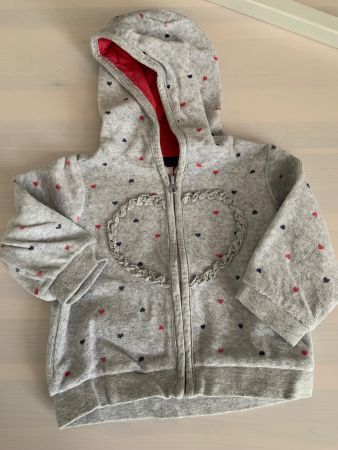 Baby Pullover mit Herzchen 62