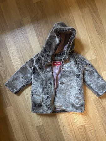 Mantel grau, silbern Grösse 98