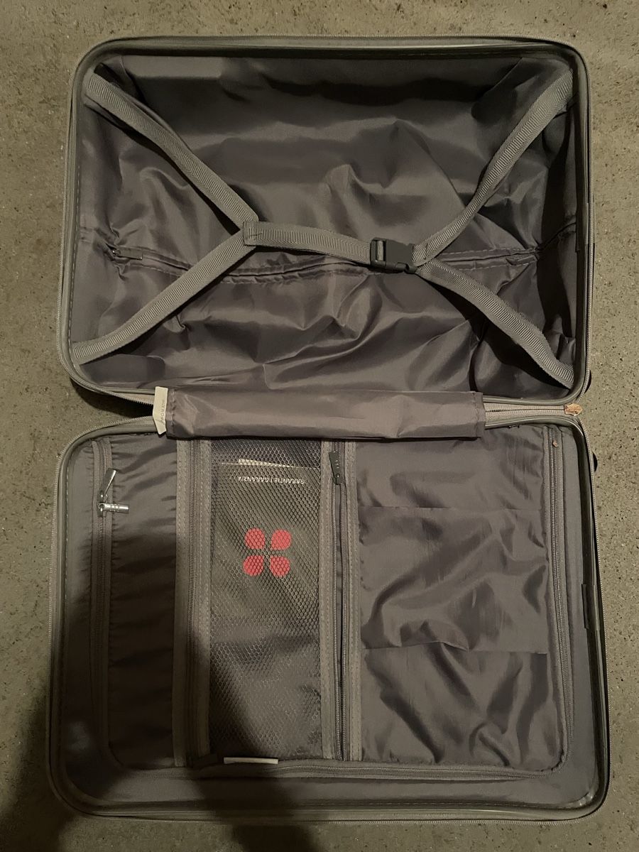 Altro in Aeronautica: Hand Carry Case, Silver, Original Price CHF 129.80 – Usato da Chur venduto da Abbybaumgartner 2
