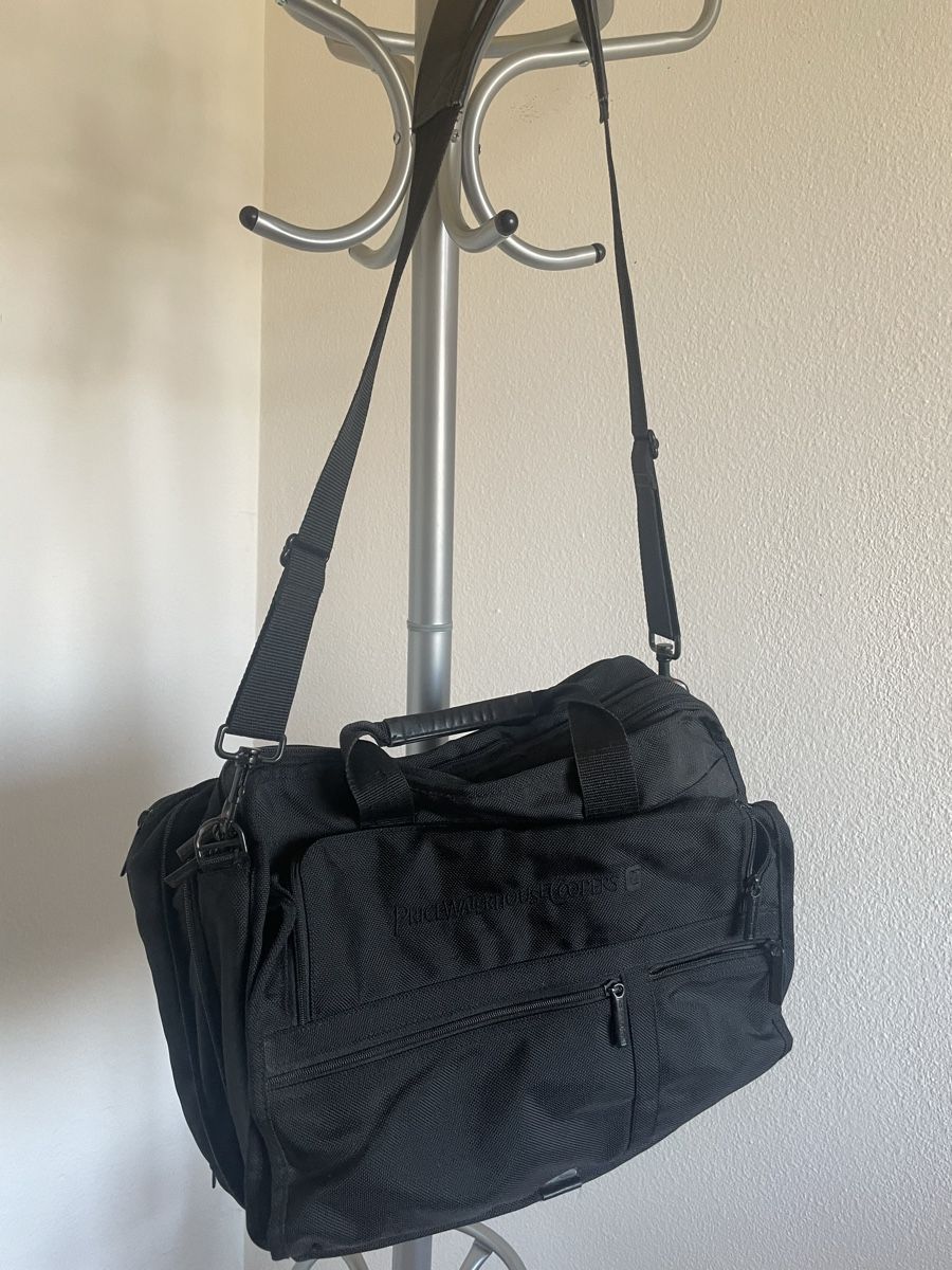 Valigie & Borse: Laptop-Projekt-Tasche – Usato da Kreuzlingen venduto da Albert0013