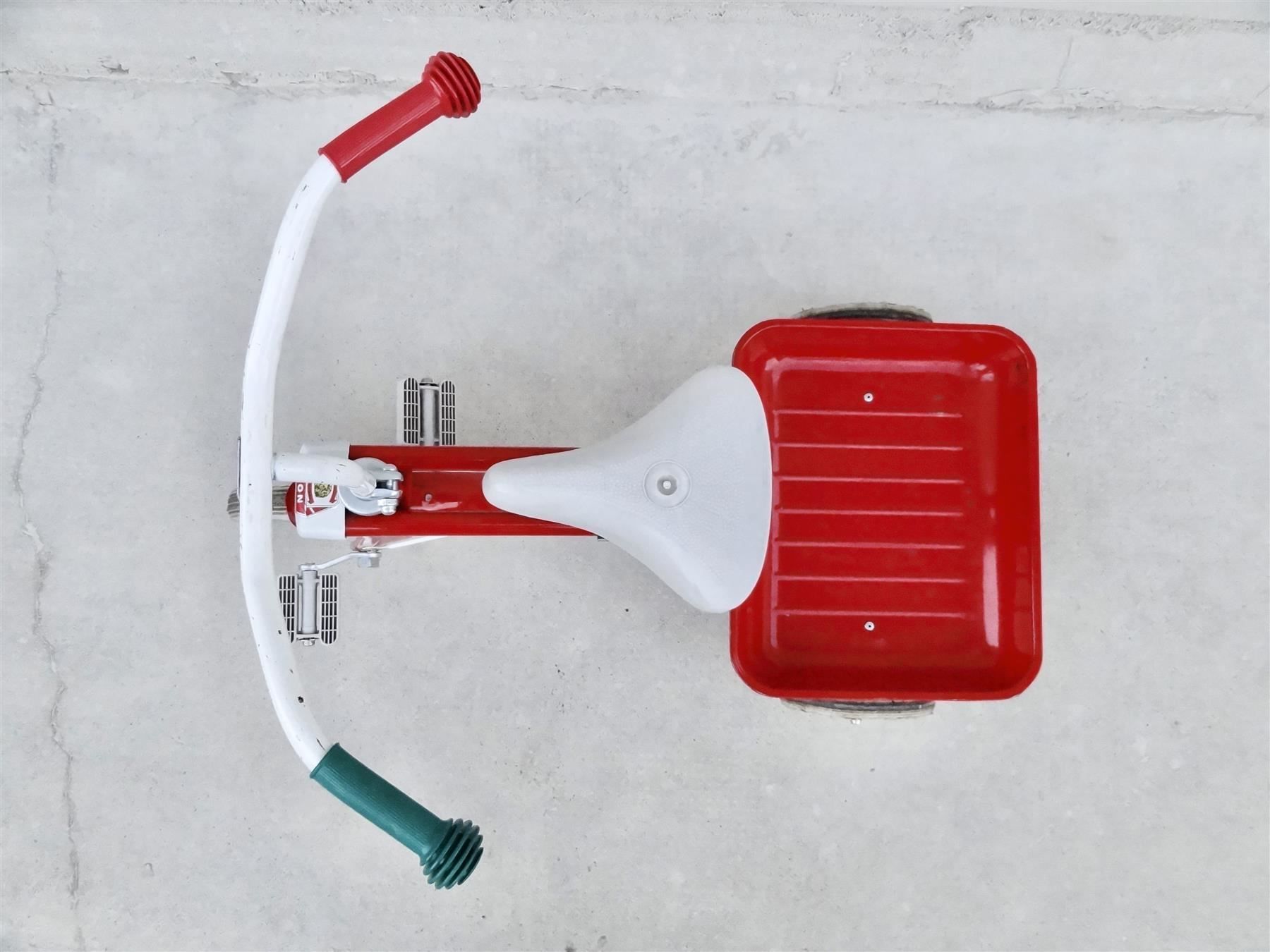 Winther Fahrzeuge für Kinder: vintage Dreirad mit Kippwanne LION – Gebraucht aus Kerzers von wisaundso 5