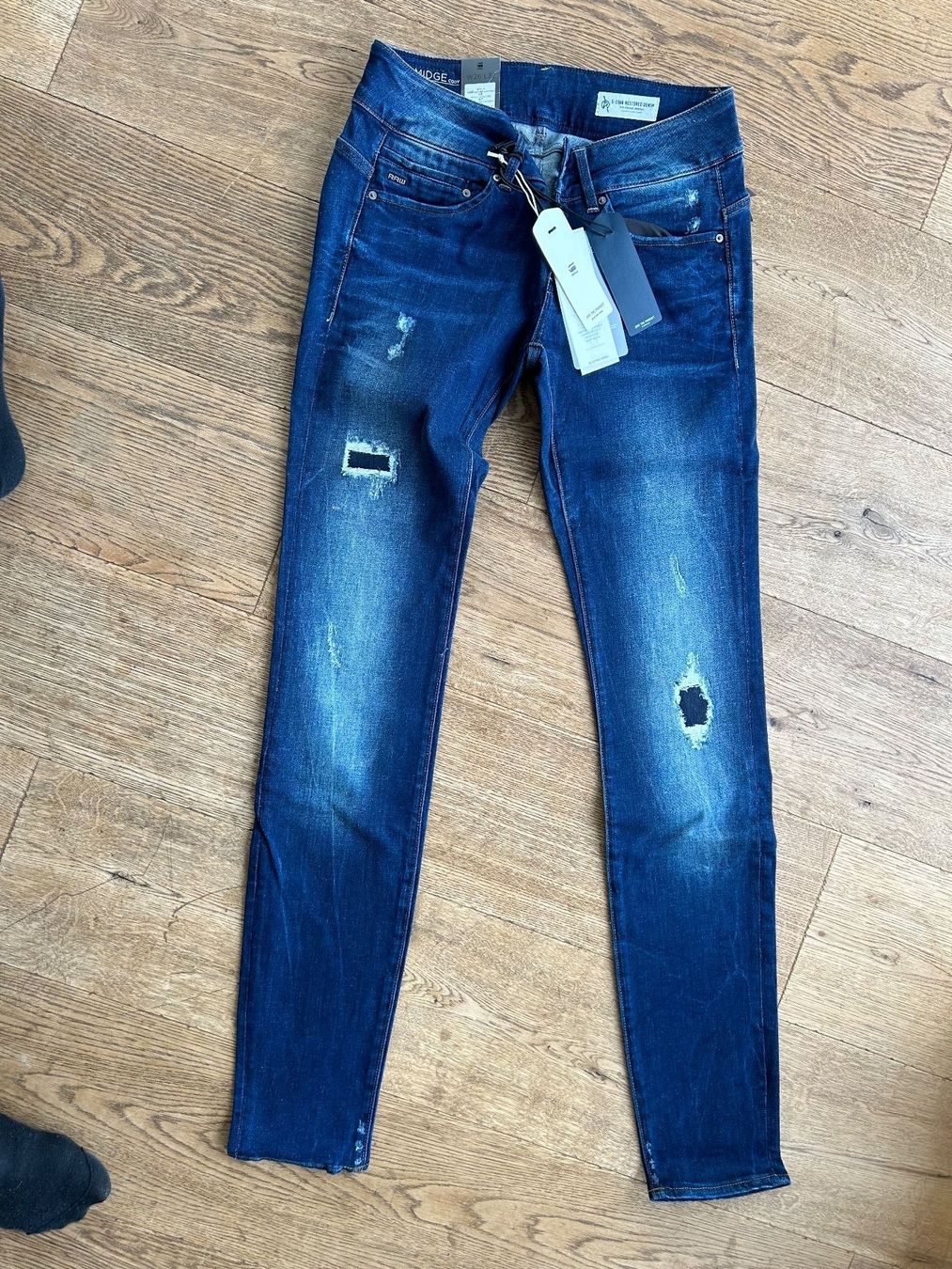 G-Star Jeans: Jeans, G-Star //NEU// 26/32 – Nuovo (secondo la descrizione) da Stettfurt venduto da outlet72