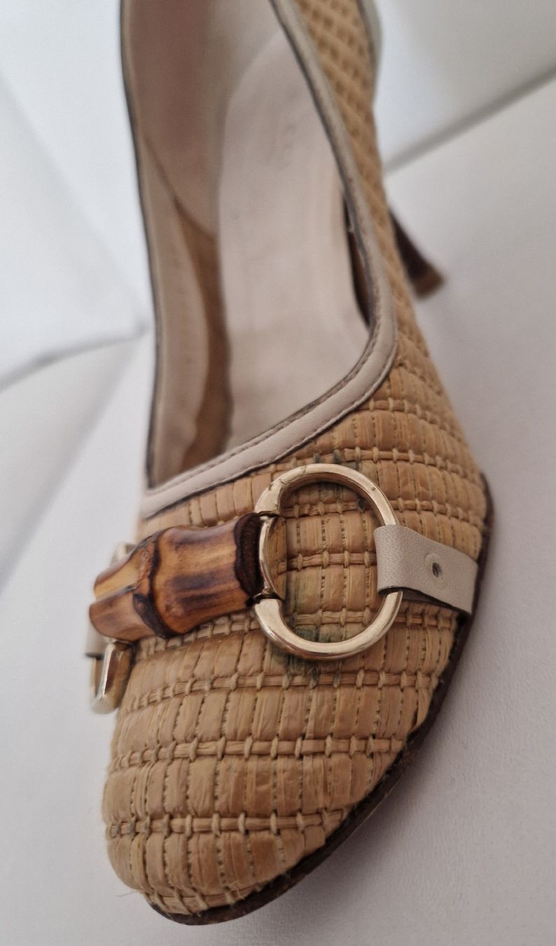 Scarpe col tacco Gucci Vintage in pelle e rafia, originali (Usato