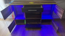 Sideboard mit LED-Beleuchtung