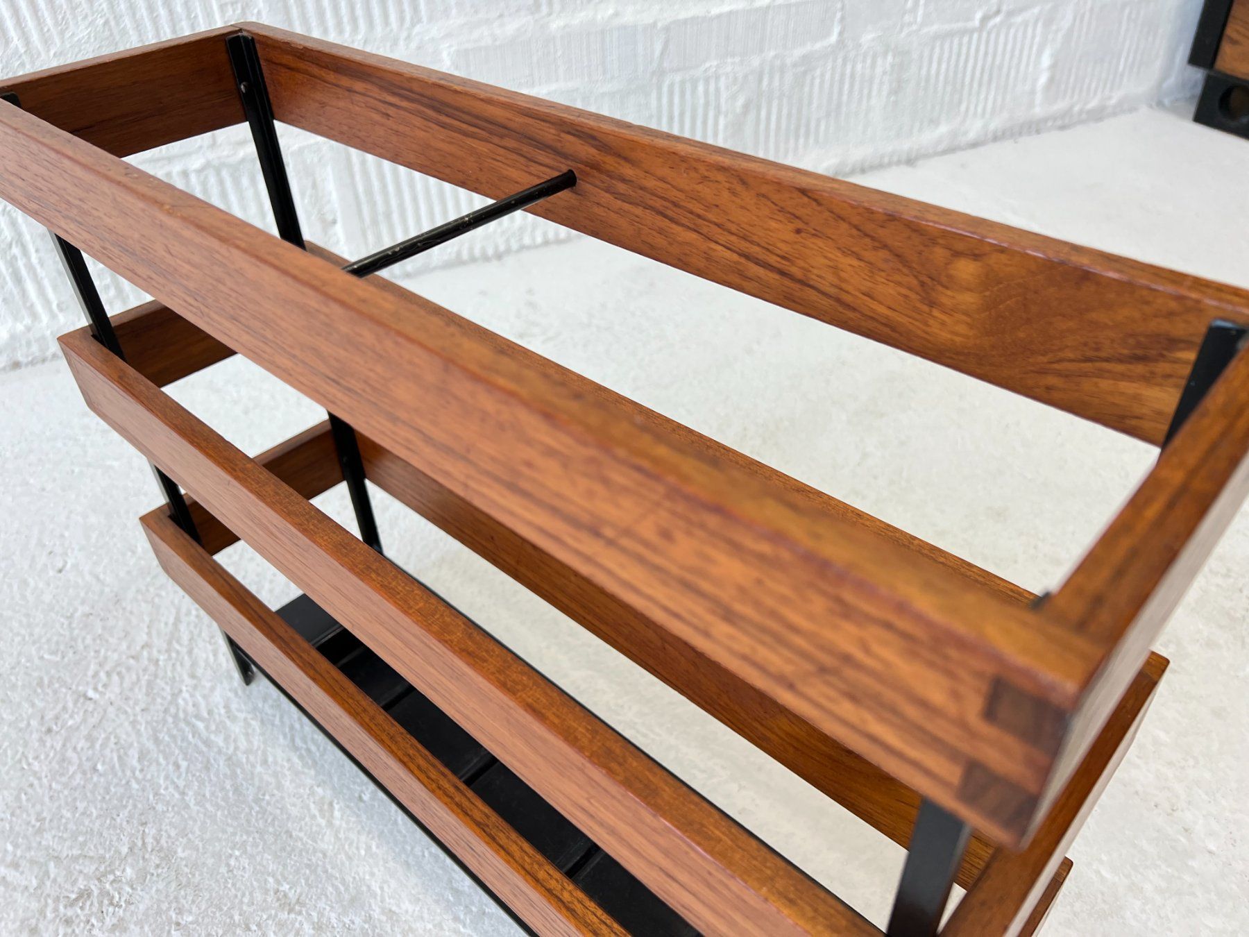 Sonstige Büroeinrichtungen: Vintage Teak - Schirmständer – Gebraucht aus Walzenhausen von stilvollwohnen 5