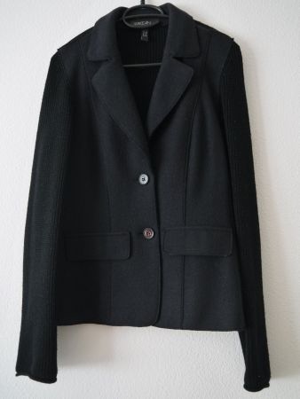 MARC CAIN Blazer N3 aus 100%Schurwolle