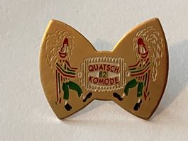 1 Pin Quatsch Komode