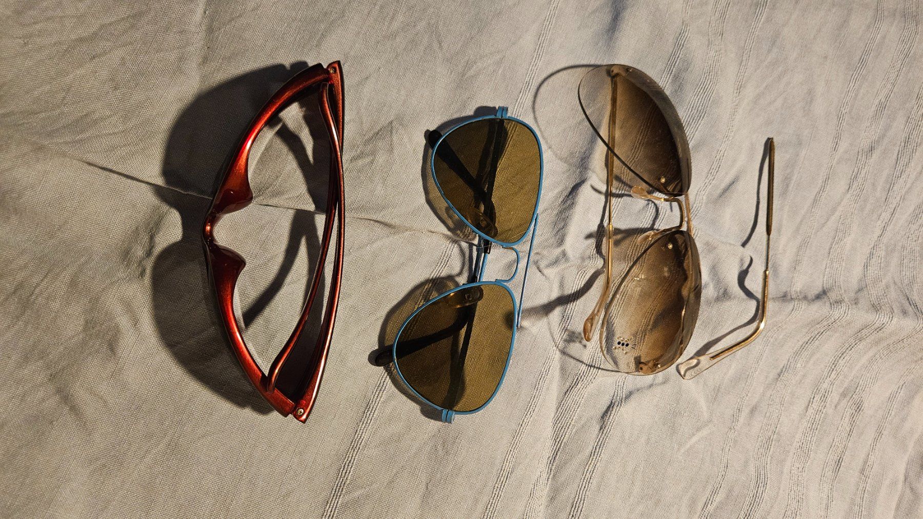 Occhiali & Lenti: Sonnenbrillen Vintage, 3 Stueck – Usato da Feldbrunnen venduto da Kolosseum111