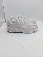 Nike Zoom Vomero 5 (EU42.5)