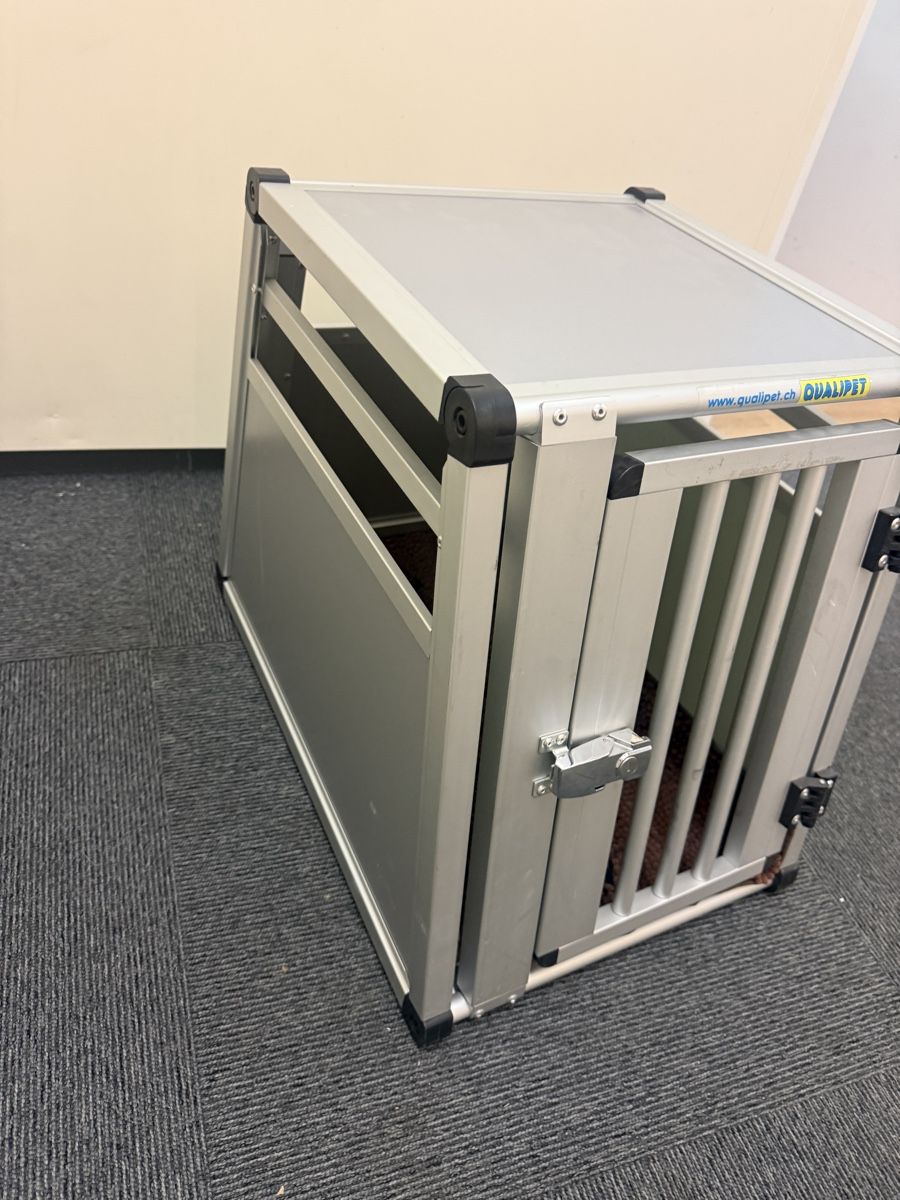 Gabbie, trasporto & Sicurezza: Hundebox  Auto Box Aluminium  – Usato da Bern venduto da Chooster 1