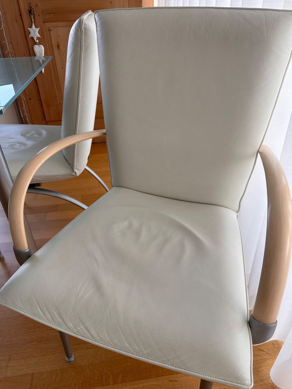 Rolf Benz Sedie: 6 Designer Lederstühle von ROLF BENZ – Usato da Kreuzlingen venduto da Biha23 6