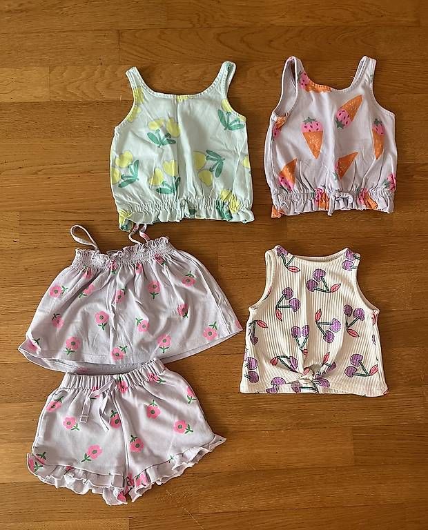 Lotti & Set di vestiti: Sommer-Set für Mädchen  4 Teile – Usato da Zug venduto da BT6300