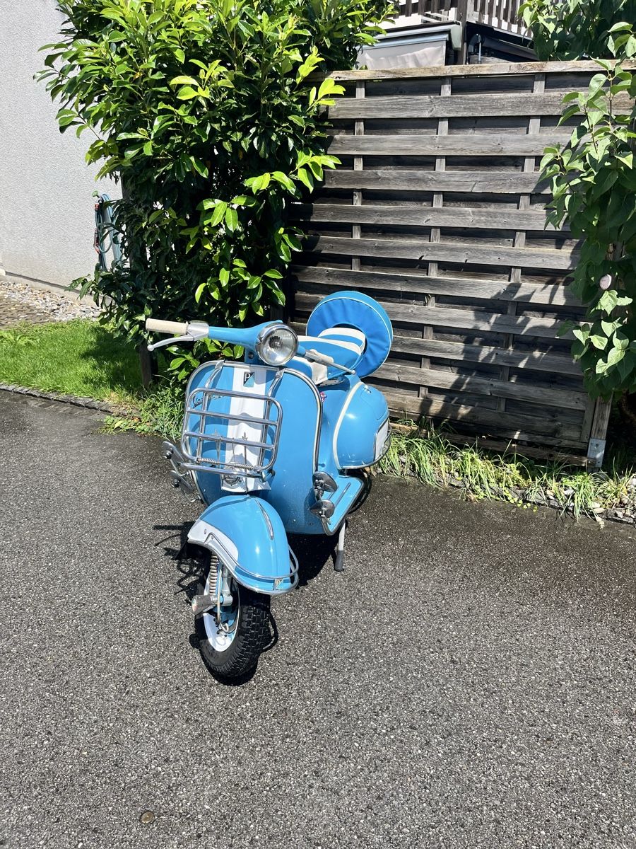 Piaggio Scooter: Wunderschöne Vespa  – Usato da Widnau venduto da G-Bike69