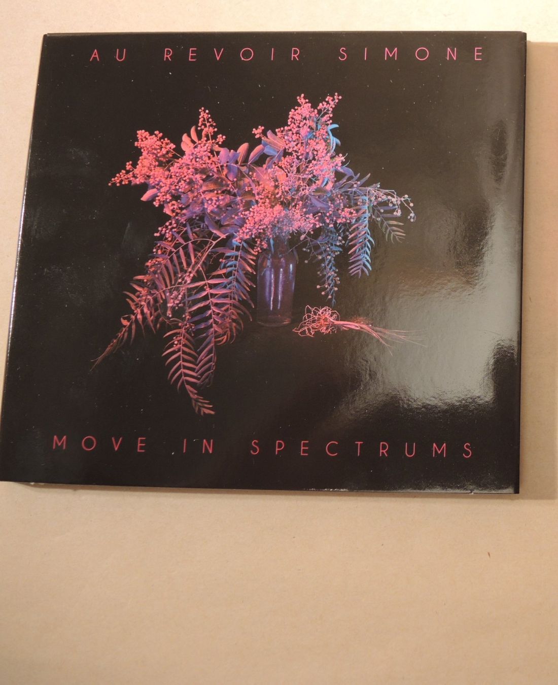 CD: CD - Au Revoir Simone - Move In Spectrums (CD) – Usato da Rorschach venduto da maeck8