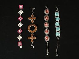 Armbänder im Boho- und Vintage-Look, 4er-Set
