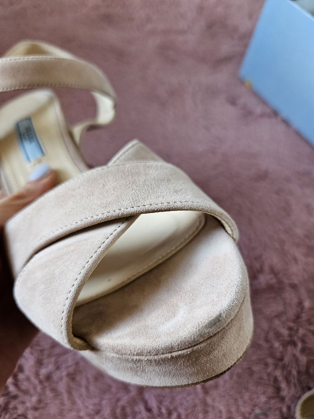 Prada Damenschuhe: PRADA Wildleder-Sandalen Neuwertig – Neu (gemäss Beschreibung) aus Siebnen von dora_nina 3