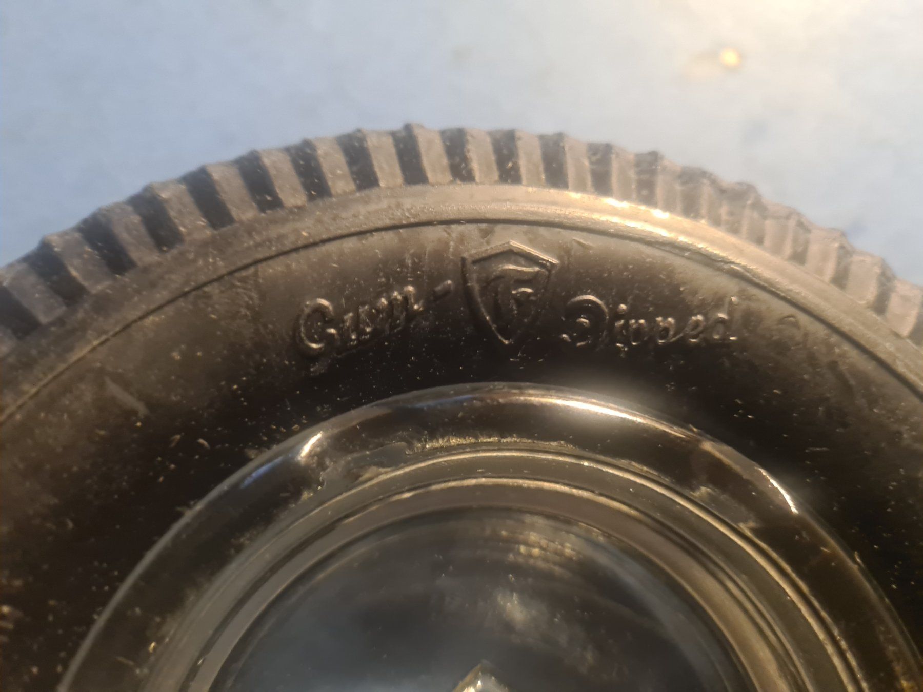 Firestone Aschenbecher: FIRESTONE  CENDRIER  NEW  OLD  STOCK  VINTAGE – Gebraucht aus Bellevue von BURGOLMANIA 2