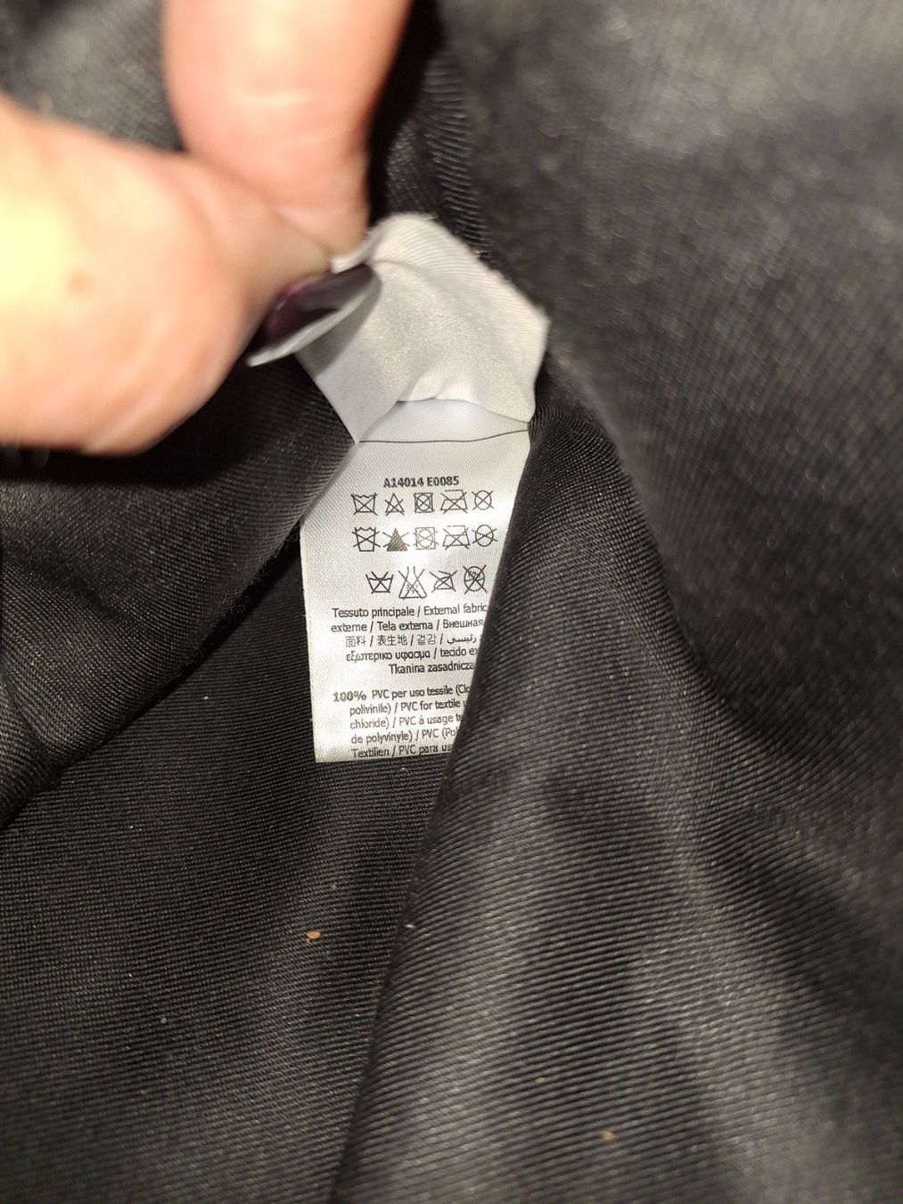 Borse da donna: Sac à main noir verni LUI-JO – Usato da St-Triphon venduto da Jldr0 5