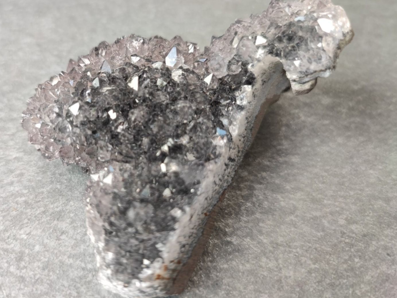 Mineralien & Heilsteine: Amethyst Clusters – Neu und originalverpackt aus Sursee von Re.joy 5
