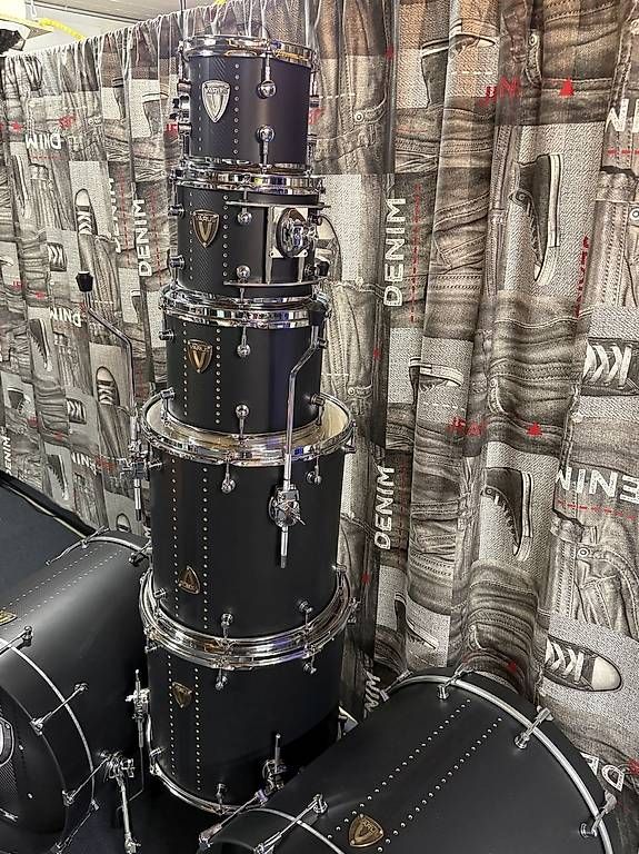 Strumenti musicali: Varus Morpheus Wood Drumset zu Verkaufen – Usato da Hämikon venduto da Spot3 4