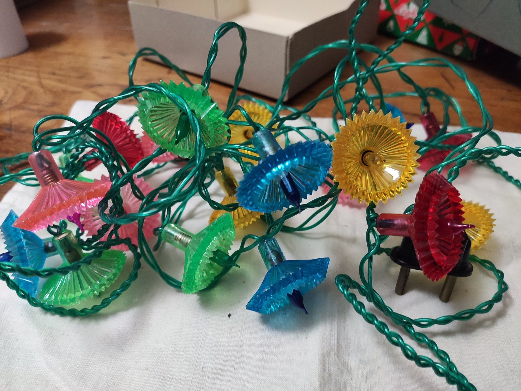 Lichterketten & Leisten: Lichterkette mit Blumen – Gebraucht aus Zürich von rald 2