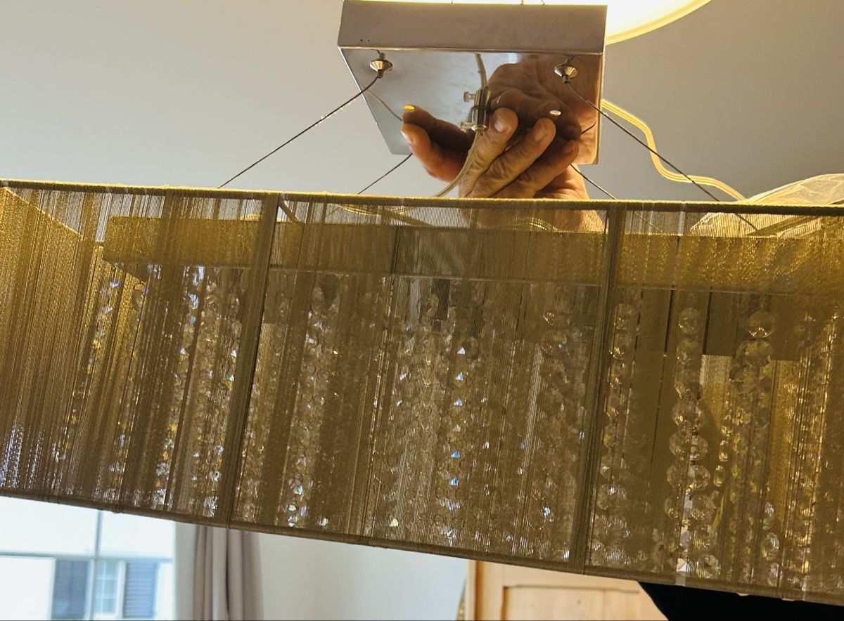 Lampadari & plafoniere: Edle Deckenleuchte Gold mit Kristallbehang, halogen – Nuovo (secondo la descrizione) da Jona venduto da Yregg 1
