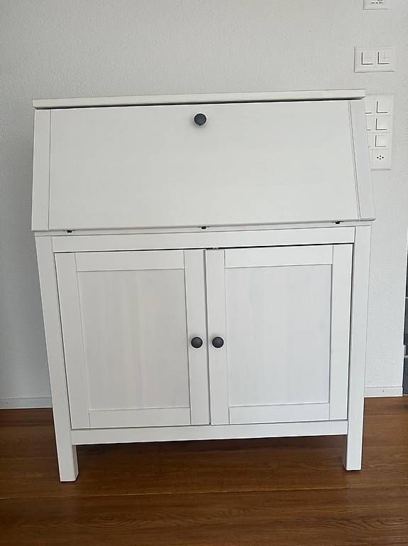 Scrivanie: Hemnes Sekretär  – Usato da Künten venduto da Palaleitos