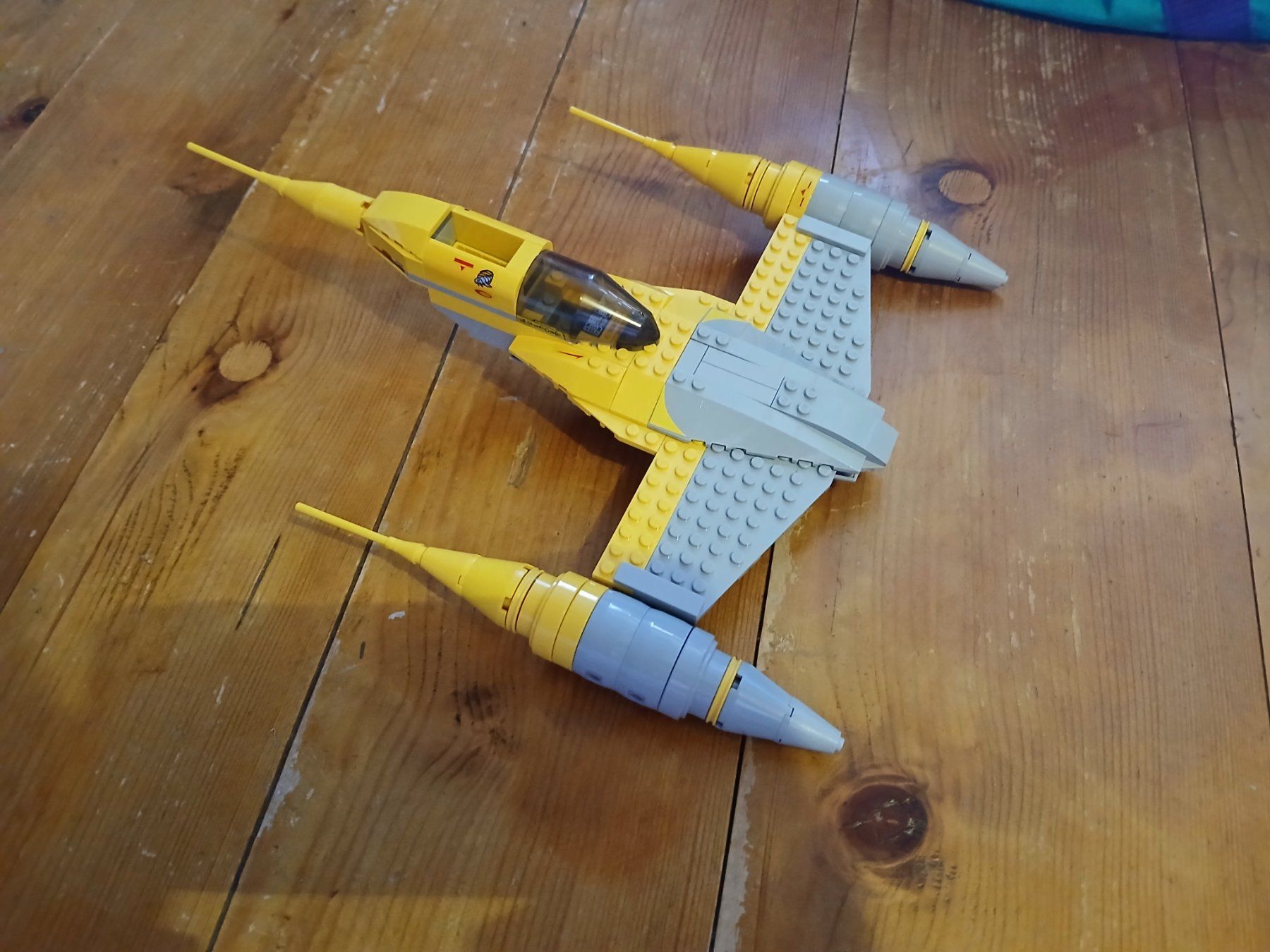 Lego Kit di costruzioni: 7877 LEGO Star Wars Naboo Starfighter – Usato da Eriz venduto da jos_hs6w