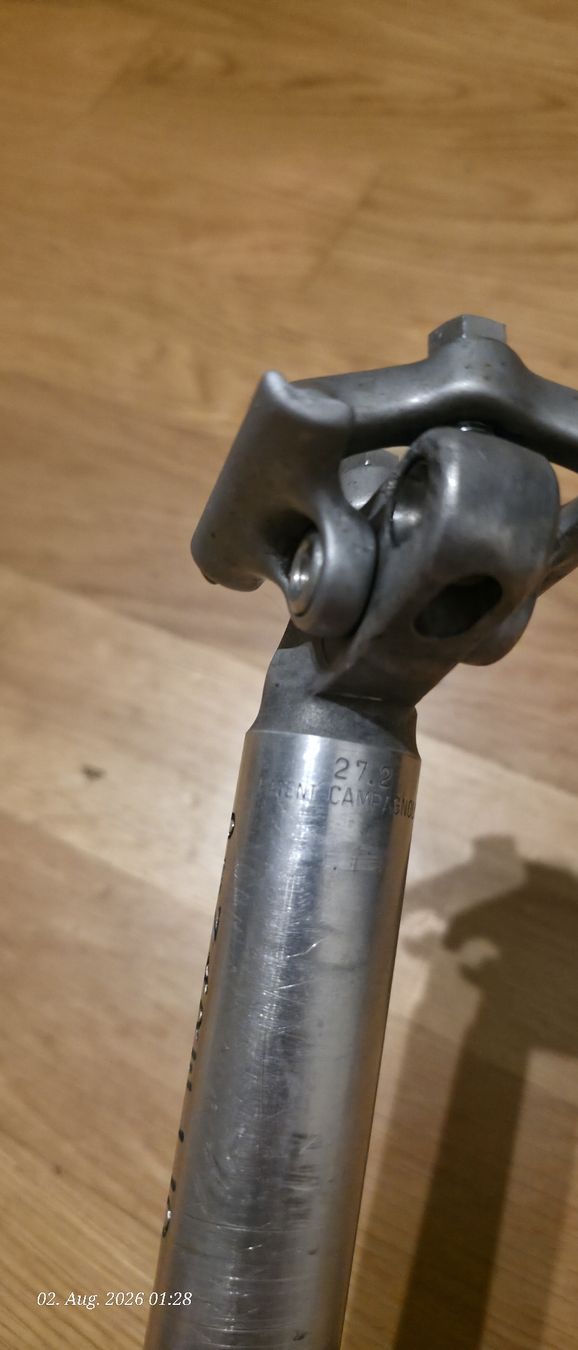 Pinarello Pezzi di ricambio: Pinarello, Campagnolo Record sattelstütze – Usato da Utzenstorf venduto da Neukomm23 4