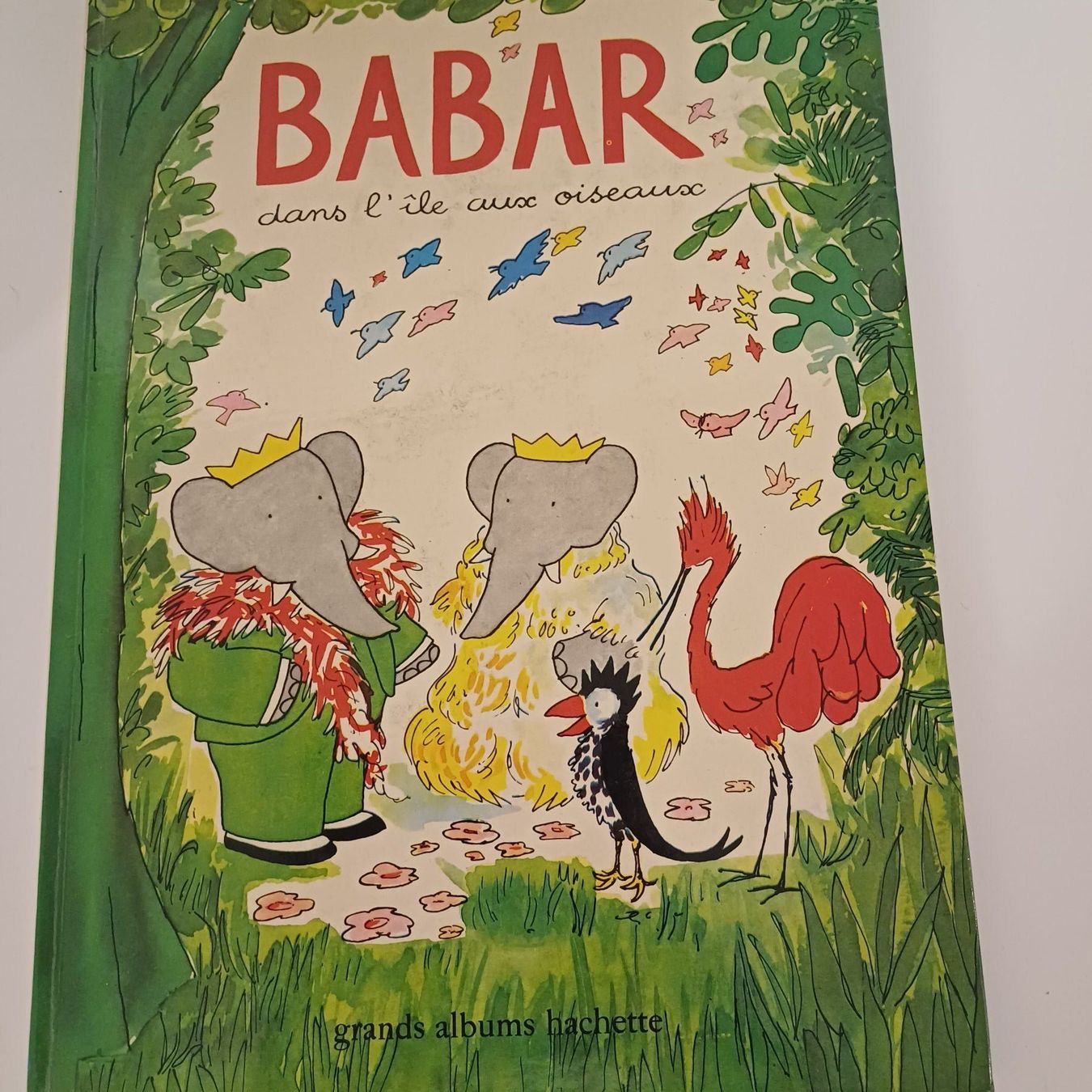 Libri: Livre Babar – Usato da Villeneuve VD venduto da vog_yc5s