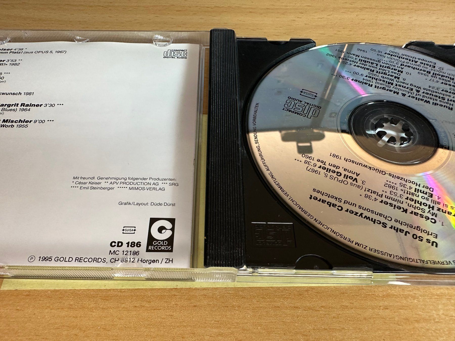 CD: Us 50 Jahr Schwyzer Cabaret – Usato da Rikon im Tösstal venduto da Alpenmutz 2