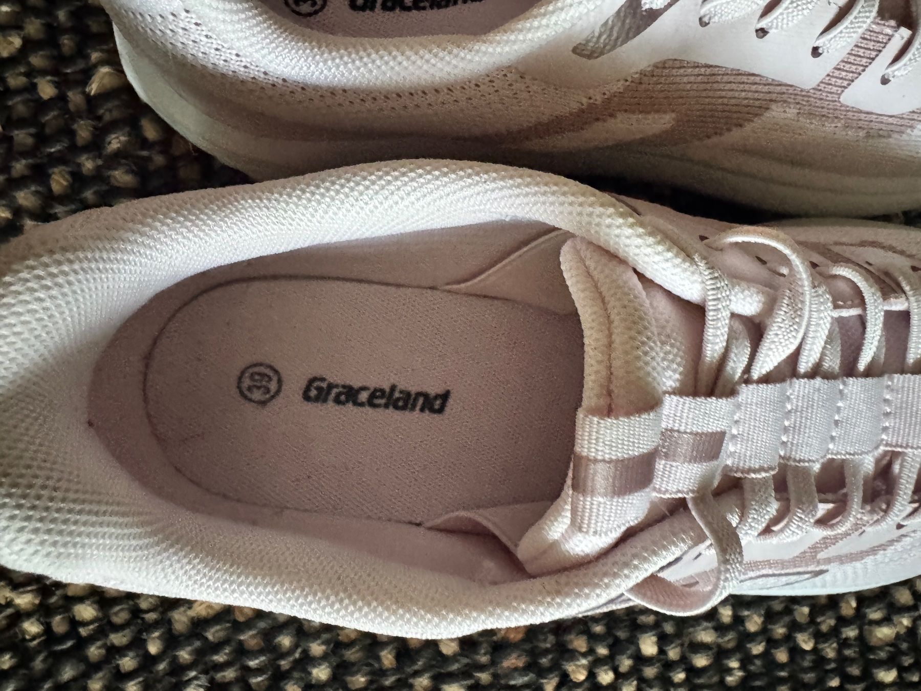 Graceland Scarpe da donna: Graceland Sneakers Grösse 39 – Usato da Zürich venduto da Lionsands 1