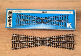 Märklin H0 K-Gleis 2257 Kreuzung 225 mm mit OVP
