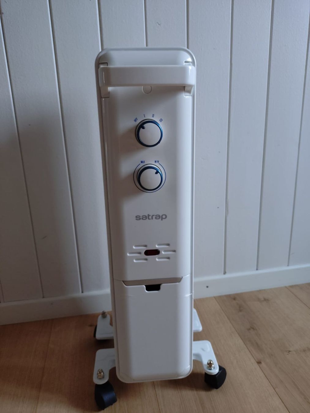 Radiatori: Heizung mobil – Usato da Tobel venduto da len_n2sn 1