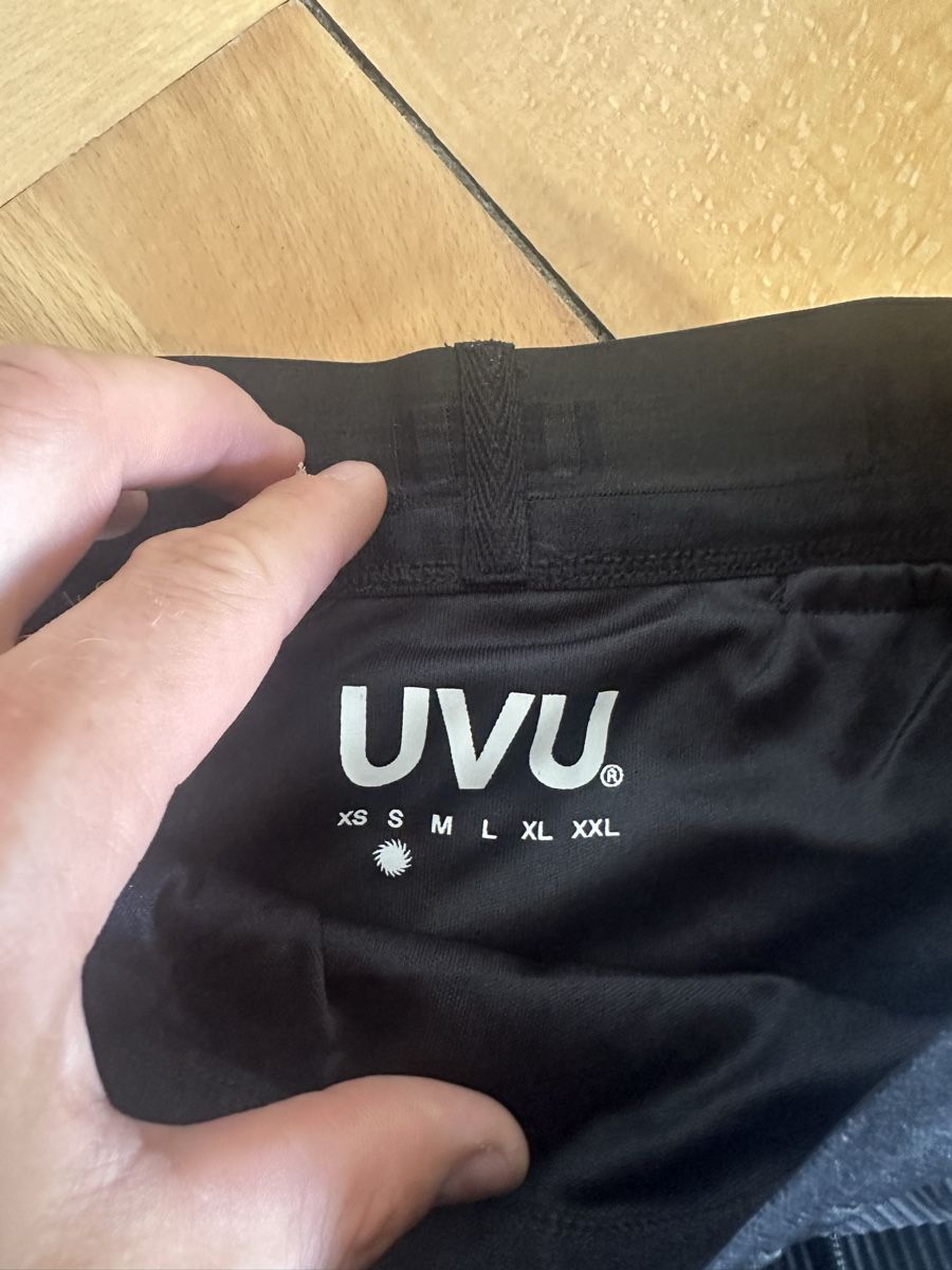Pantaloni: UVU half tigth S – Nuovo (secondo la descrizione) da Männedorf venduto da willywonka14 3