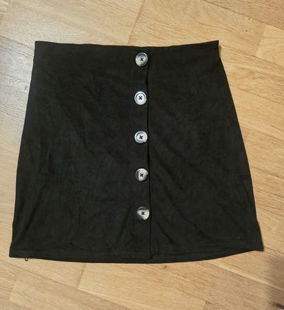 Jupe courte noire Tally Weijl, taille M, avec boutons