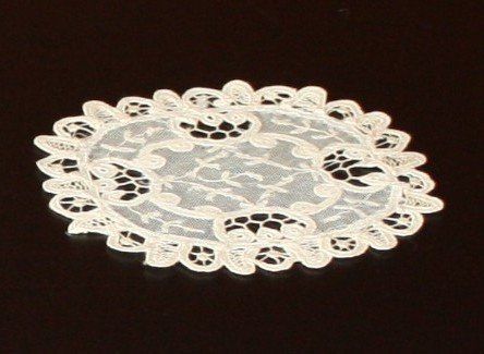 Biancheria da letto: Deckchen Spitze Ø15 (15) – Usato da Flüelen venduto da Diversicum-Vintage