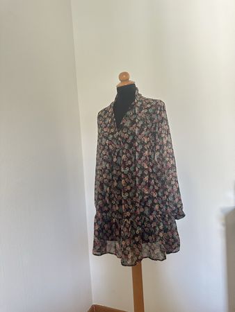 Zara XS Chiffon Floral Dress, Tie Neck -  Bohemian style