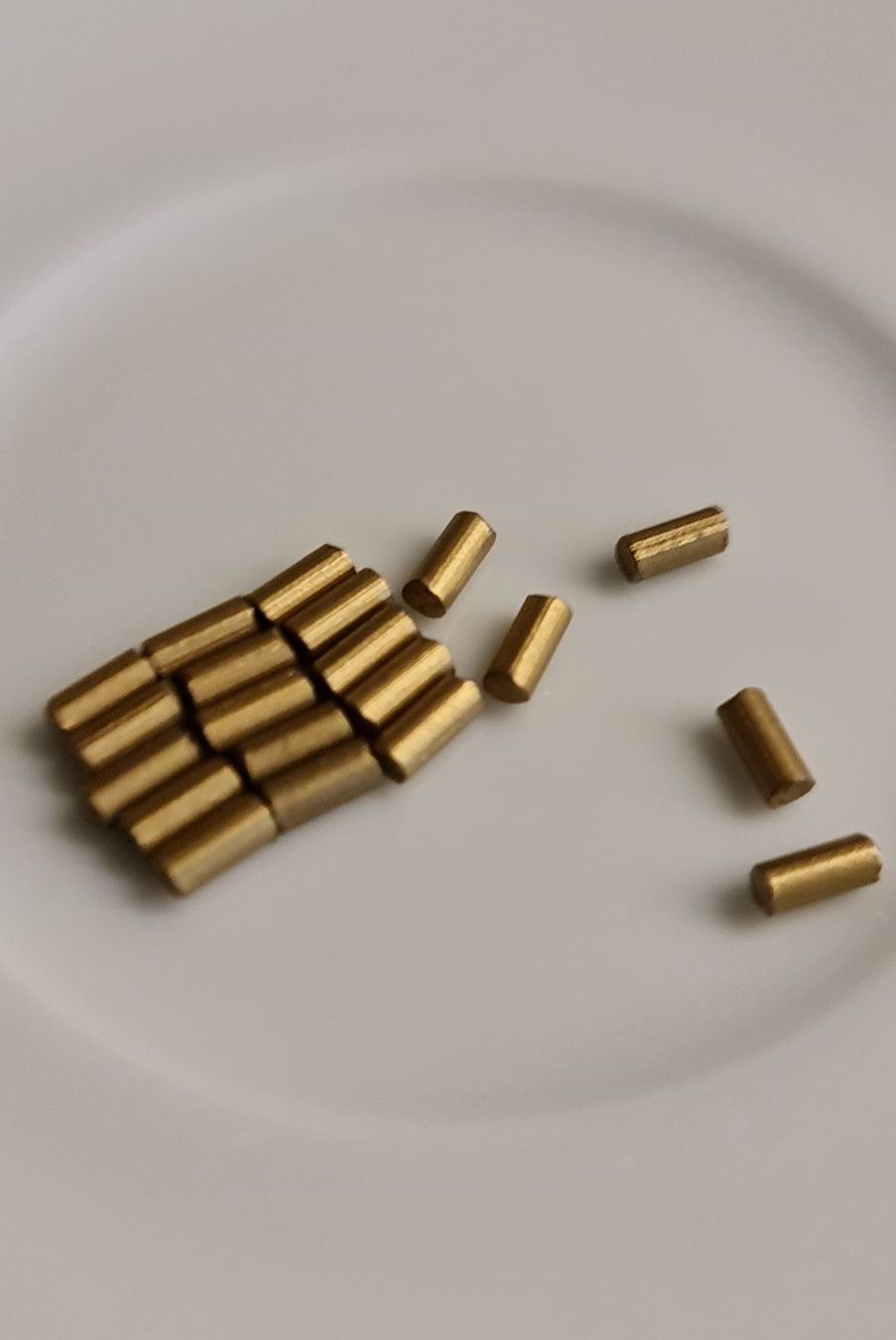 Accendini: Feuerzeug Feuerstein ca. 2x5mm 20 Stk. – Nuovo (secondo la descrizione) da Effretikon venduto da easyjones 2