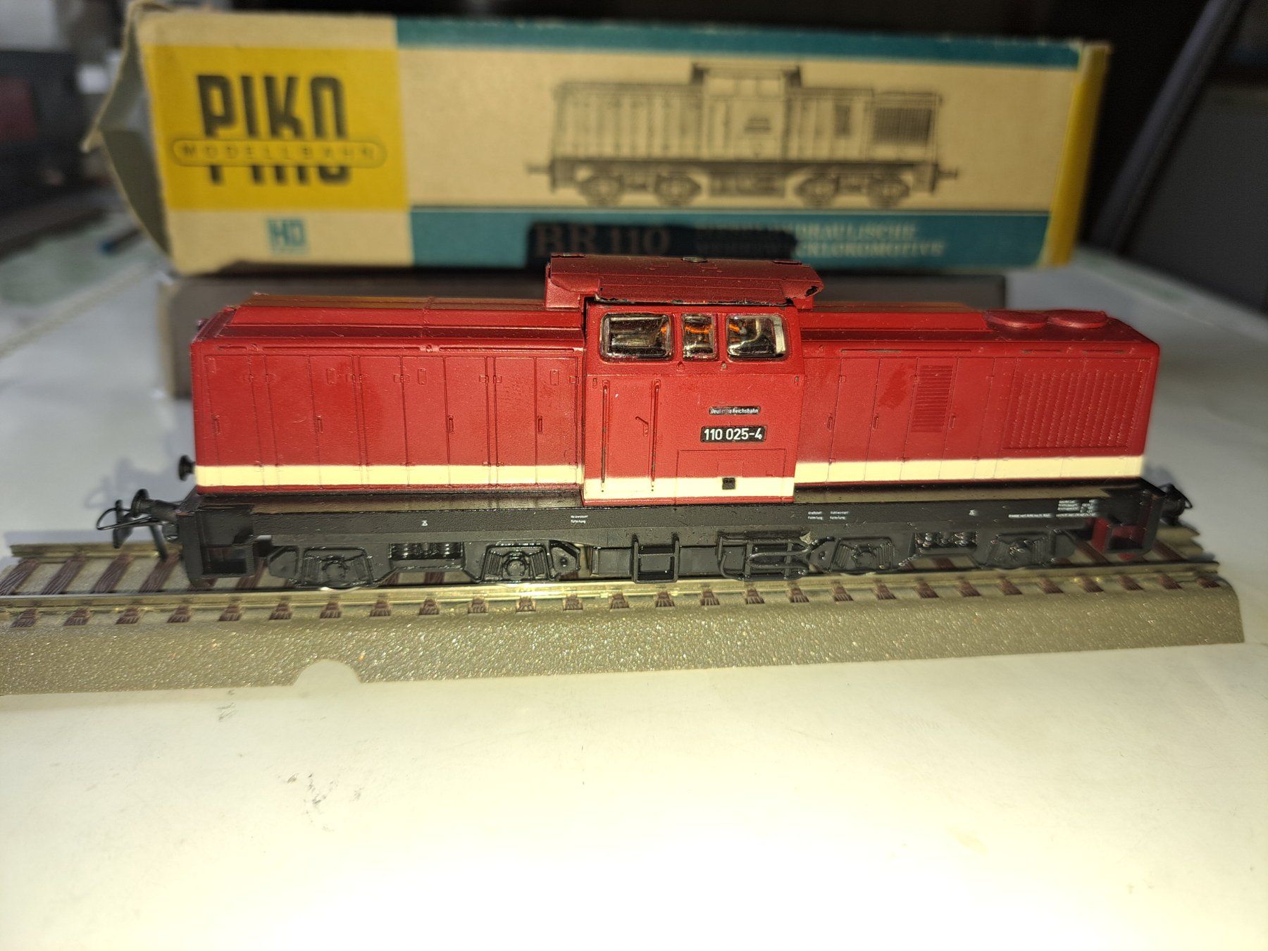 Piko Modellini di ferrovie: BR 110 von Piko – Usato da Schwanden GL venduto da roerich20