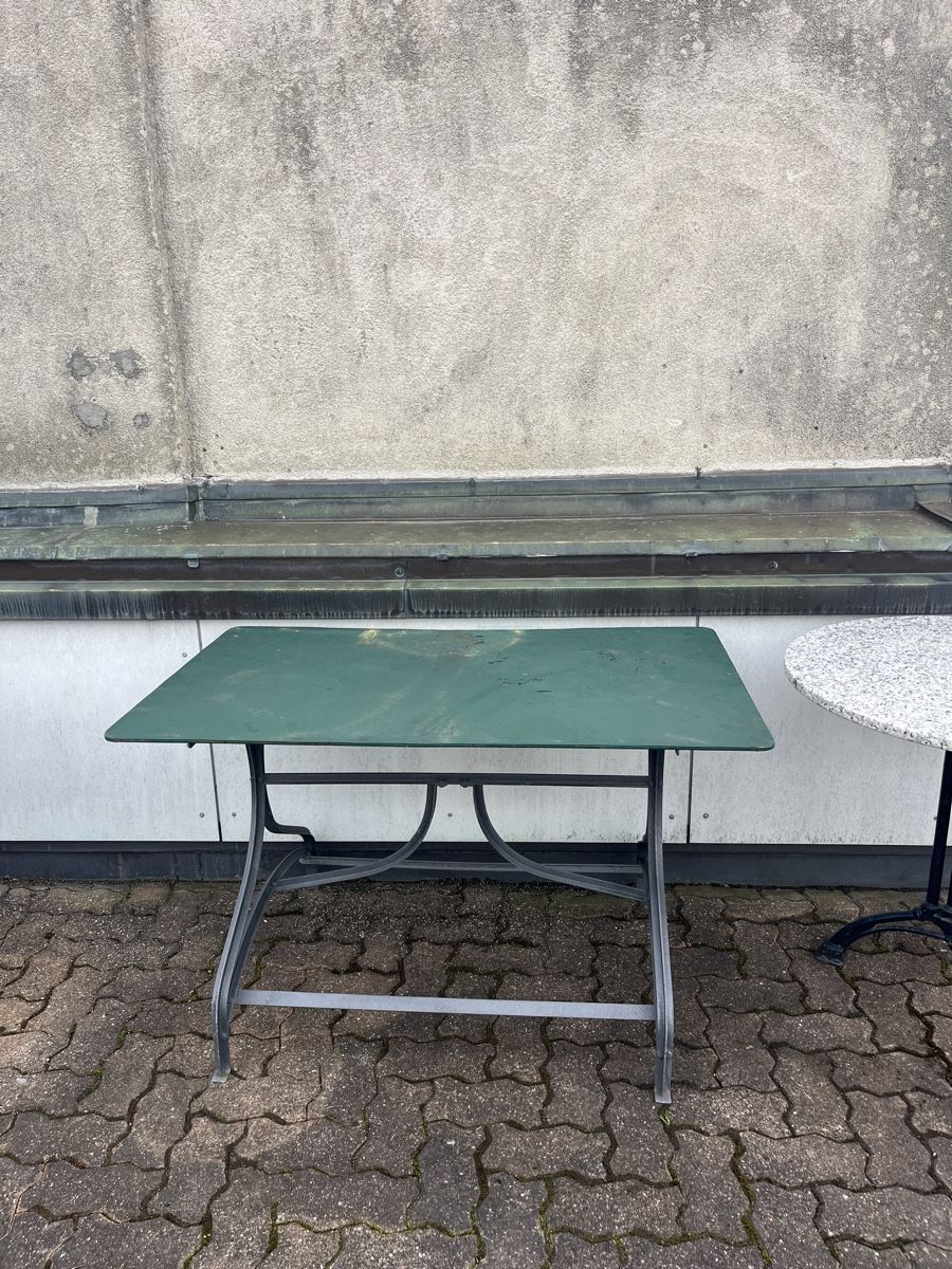 Tavoli: Gartentisch Original Jugendstil Eisen grün 117 cm – Usato da Zollikon venduto da Budulinek123 1